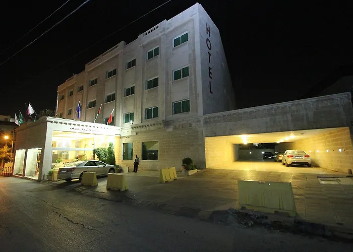 Al Thuraya Hotel